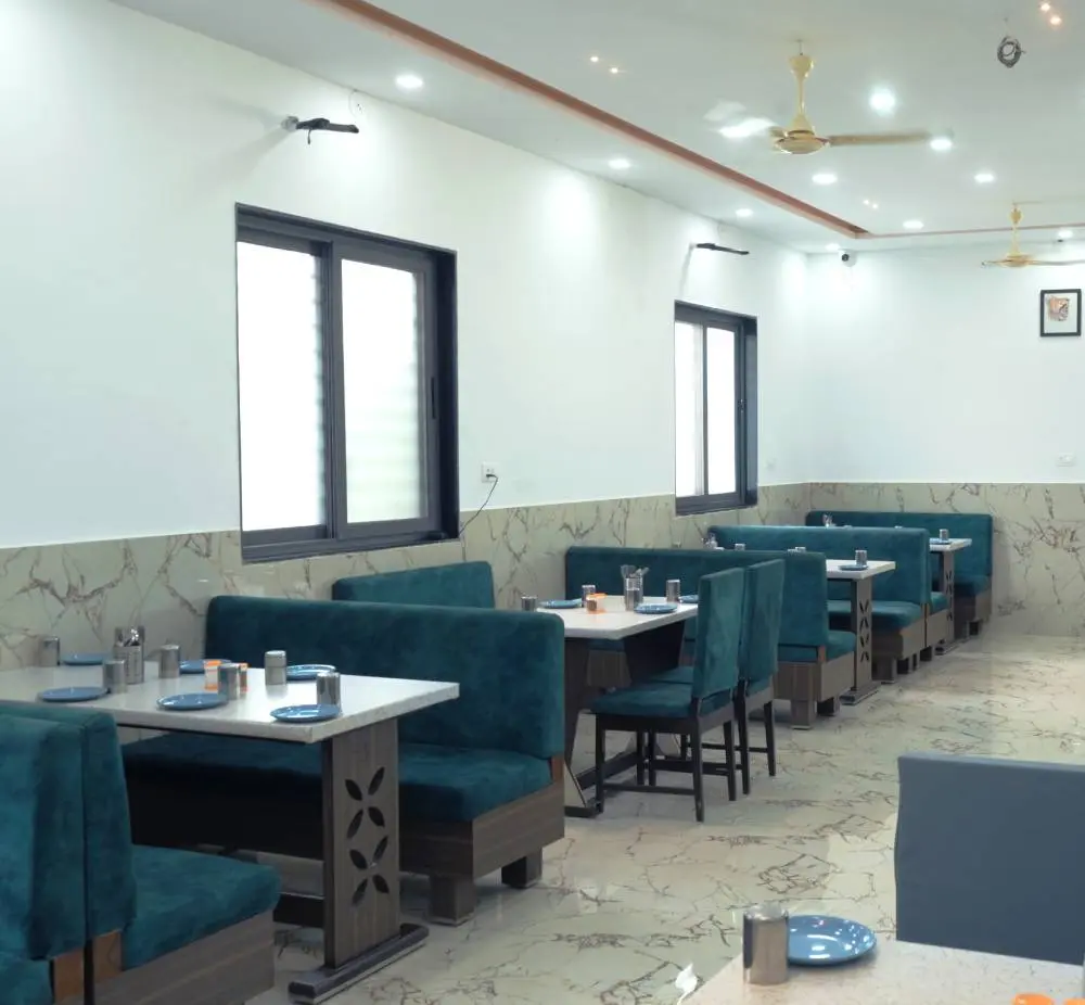 restaurant restaurant